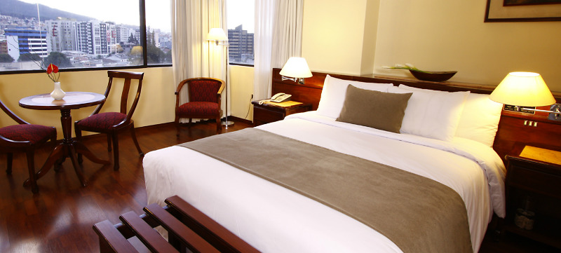 Reina Isabel Hotel Quito